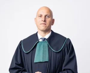 adw. Piotr Regulski